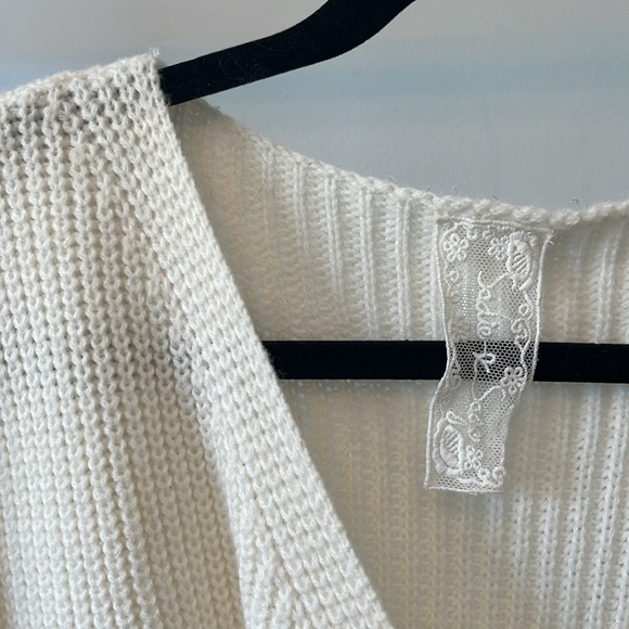 Sadie & Sage Cozy Cropper Sweater - Picture 2 of 5